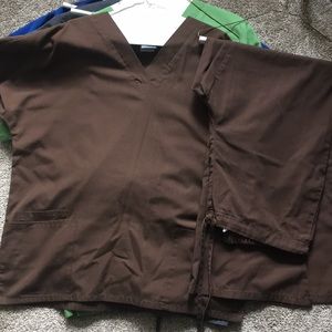 Medium size Cherokee scrubs.